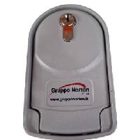 COFRE DESBLOQUEO NORTON PARA PUERTA ENROLLABLE A PALANCA ALUMINIO SOBREPUESTA CON PULSADOR INTERIOR